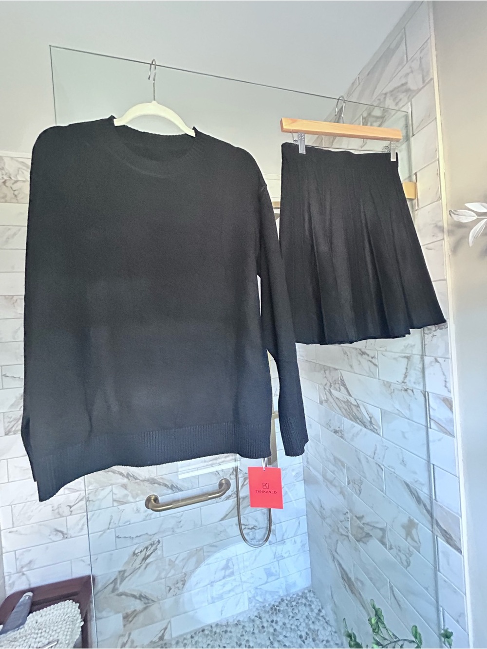NWT 2 piece Knit skirt Set - Picture 4 of 10